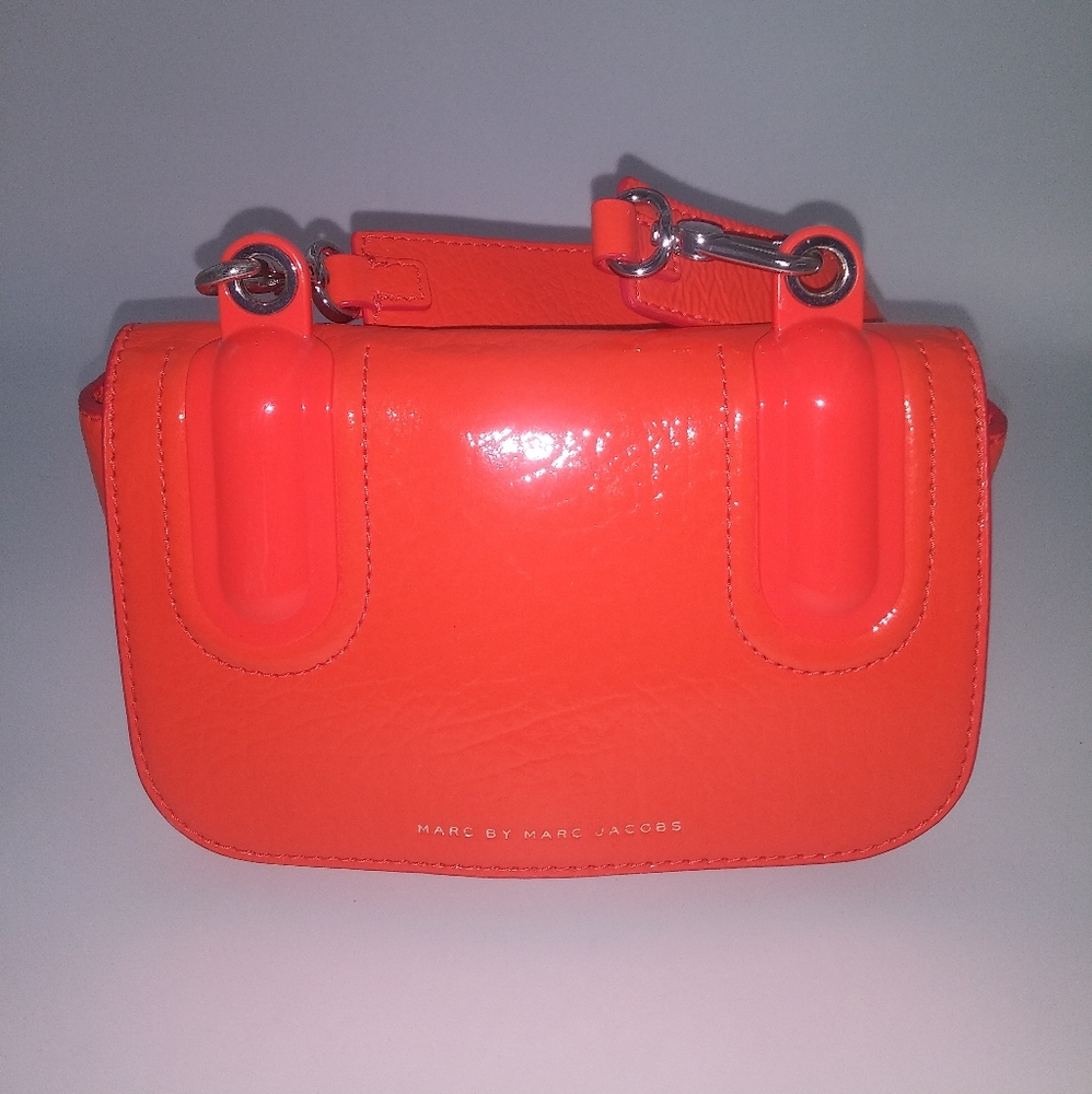 😍Closeout😍Marc Jacobs Ball Chain Bubble Bag